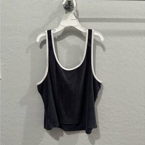 Women’s bluish gray cropped tank top